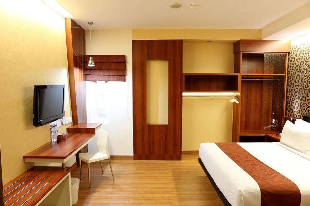 Citihub Hotel Yogyakarta Exterior photo